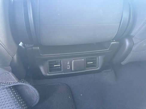 Used 2023 Chevrolet Silverado 1500 LT Trail Boss w/ Protection Package AWD/4WD image 14