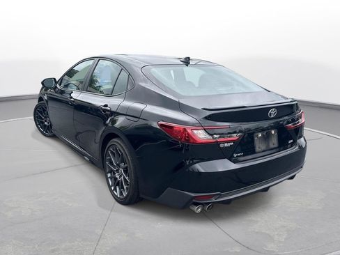 Certified 2025 Toyota Camry SE w/ Convenience Package FWD image 8