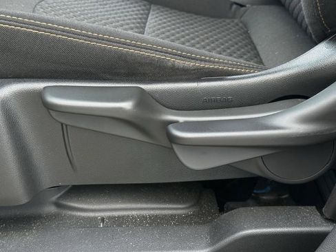 Used 2020 GMC Terrain SLE image 27