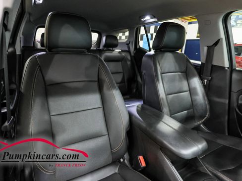 Used 2020 GMC Terrain SLT w/ Preferred Package FWD image 23