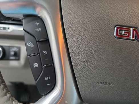 Used 2017 GMC Acadia Limited SLT FWD image 20