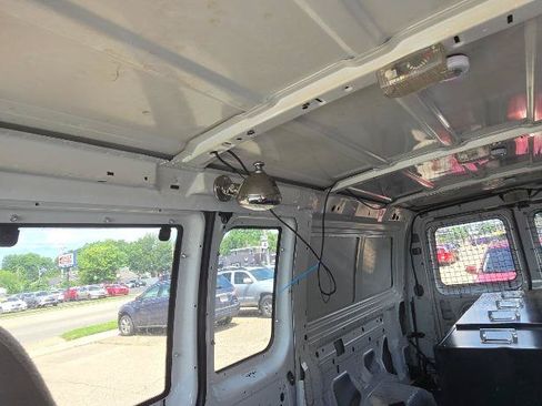 Used 2007 Ford E-250 and Econoline 250 RWD image 12