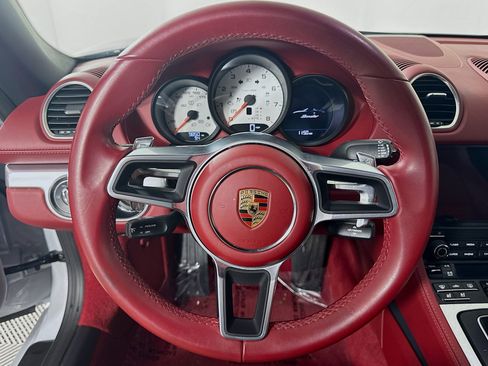 Certified 2024 Porsche 718 Boxster image 14