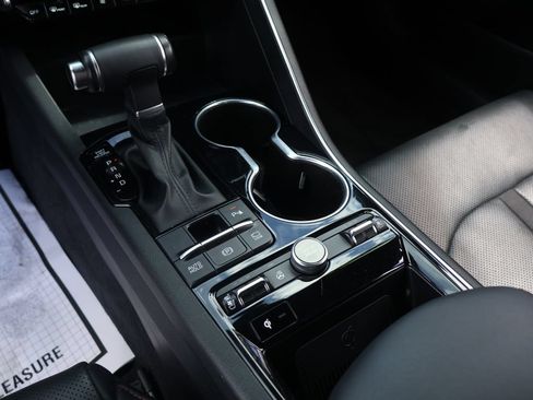 Certified 2024 Kia K5 GT w/ GT1 Package FWD image 38