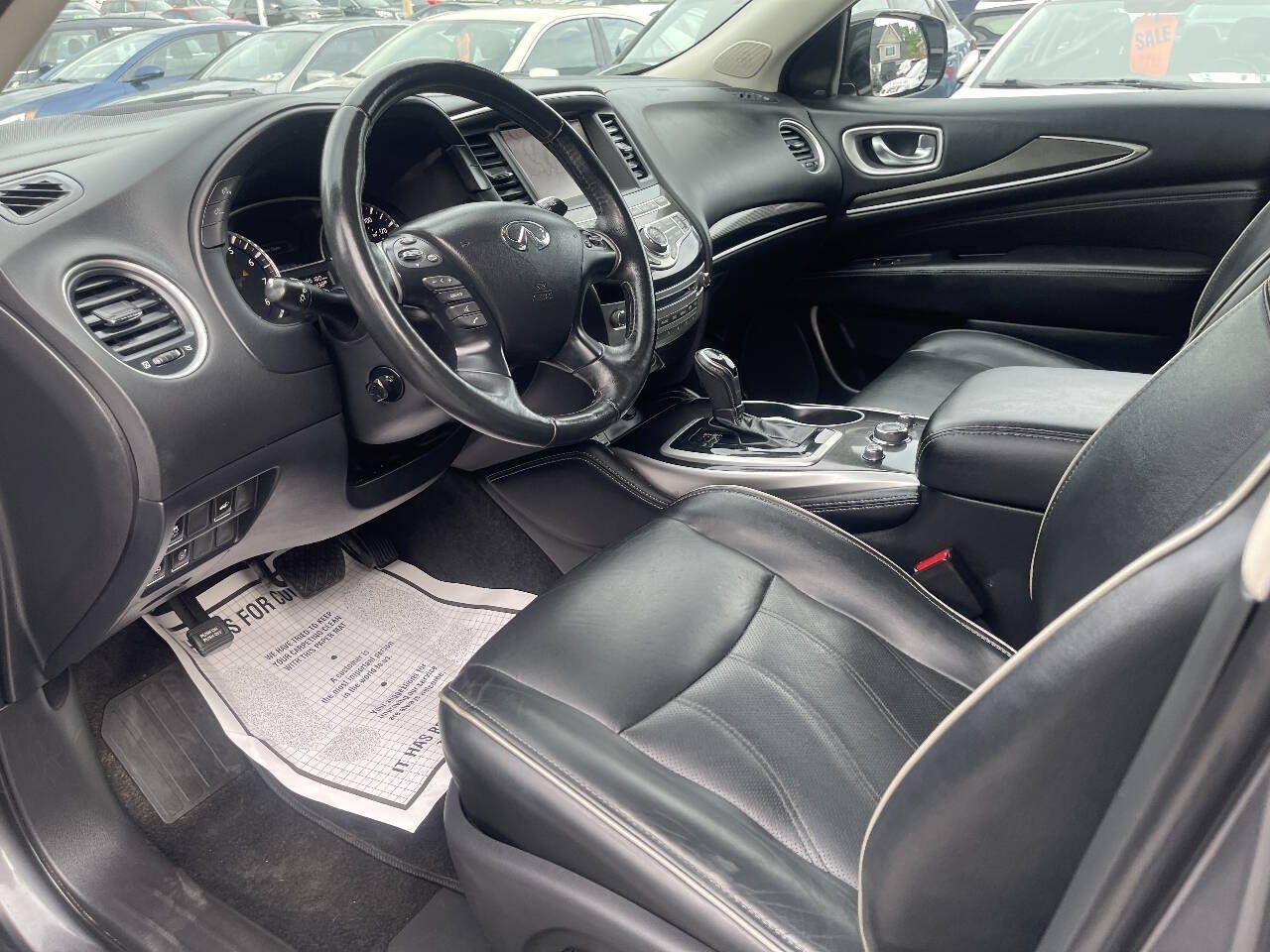 Used 2019 INFINITI QX60 Luxe w/ Essential Package AWD/4WD image 11