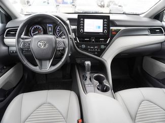 Used 2023 Toyota Camry SE video 2