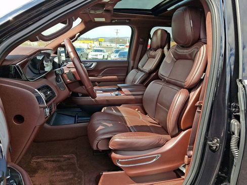 Used 2018 Lincoln Navigator Black Label w/ Cargo Package image 14