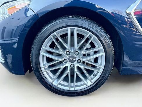 Used 2021 Genesis G70 2.0T image 33