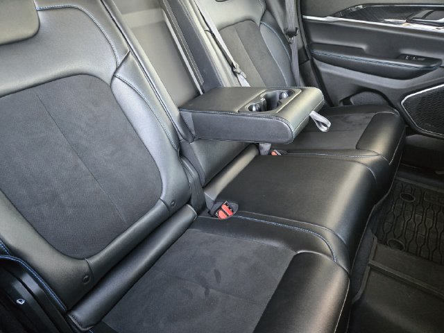 Certified 2023 Jeep Grand Cherokee Trailhawk w/ Luxury Tech Group III AWD/4WD image 30