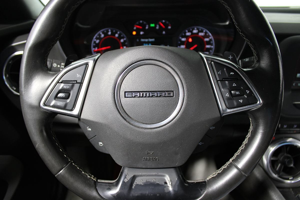Used 2018 Chevrolet Camaro LT w/ RS Package RWD image 10