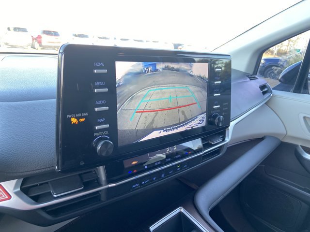 Used 2022 Toyota Sienna LE FWD image 36