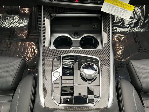 Certified 2025 BMW X7 M60i image 13