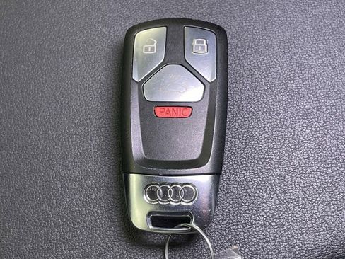 Used 2022 Audi Q5 2.0T Premium Plus image 45