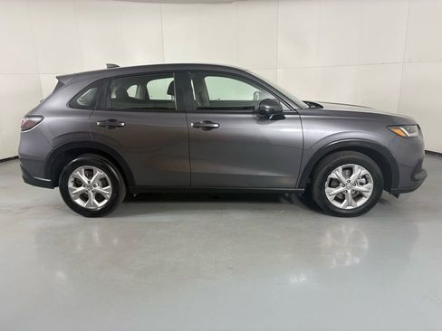 Used 2025 Honda HR-V LX image 11