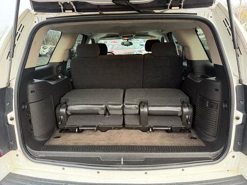 Used 2009 Chevrolet Tahoe LS image 11