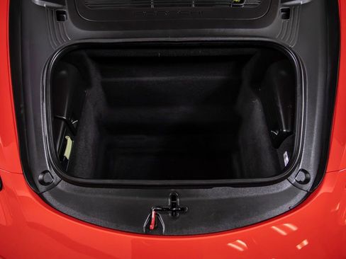 Used 2017 Porsche 718 Boxster RWD image 47