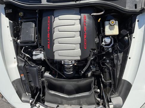 Used 2015 Chevrolet Corvette Stingray Coupe w/ 2LT Preferred Equipment Group image 23