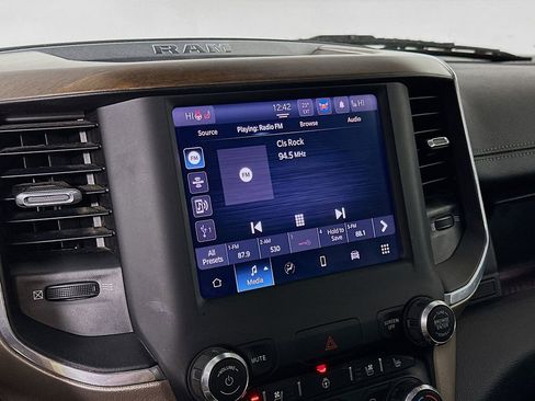 Certified 2022 RAM 1500 Laramie image 24