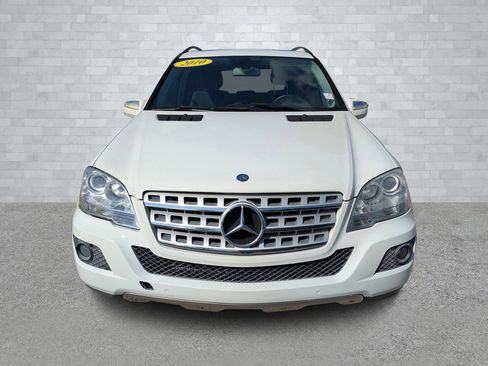 Used 2010 Mercedes-Benz ML 350 2WD image 3