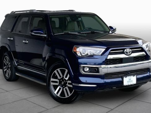 Used 2024 Toyota 4Runner Limited RWD image 3