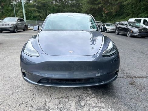 Used 2023 Tesla Model Y Long Range AWD/4WD image 2