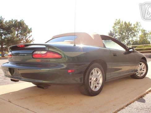 Used 1995 Chevrolet Camaro Z28 image 14