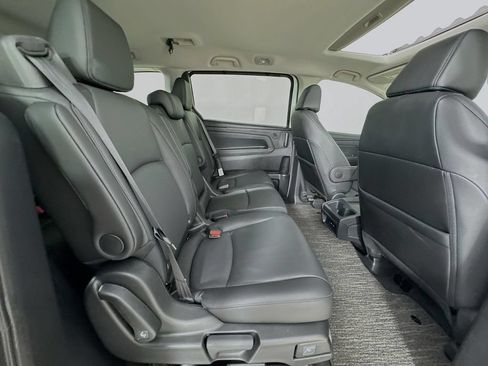 Certified 2026 Honda Odyssey EX-L image 38