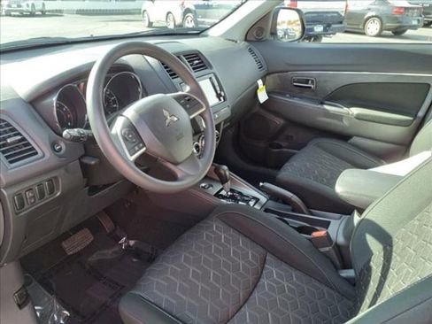 Used 2024 Mitsubishi Outlander Sport ES image 10