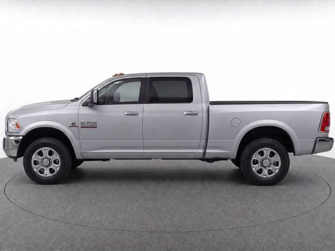 Used 2016 RAM 3500 Laramie AWD/4WD image 8