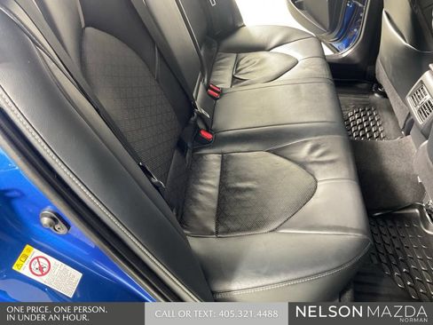 Used 2019 Toyota Camry XSE w/ Navigation Package FWD image 30