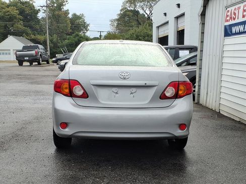 Used 2009 Toyota Corolla image 4