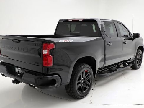Used 2023 Chevrolet Silverado 1500 RST w/ Redline Edition image 9