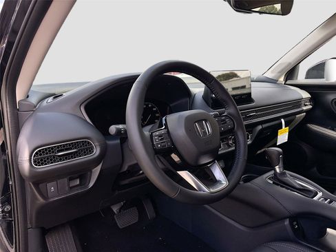 New 2026 Honda HR-V EX-L image 10