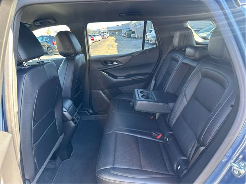 Certified 2025 Chevrolet Equinox LT w/ Convenience Package II image 10