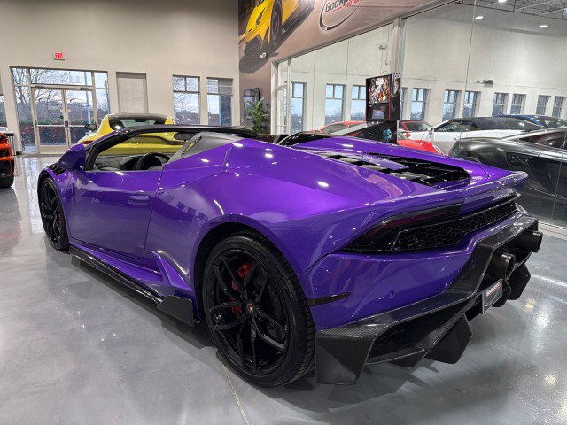 Used 2017 Lamborghini Huracan LP 610-4 AWD/4WD image 45