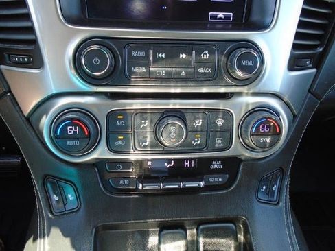 Used 2017 Chevrolet Suburban LT AWD/4WD image 13