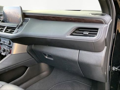 Used 2023 Chevrolet Tahoe LT image 19