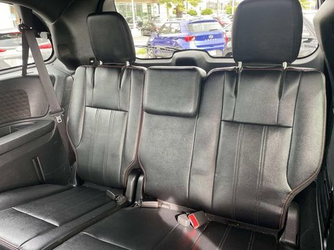 Used 2019 Dodge Grand Caravan GT image 22