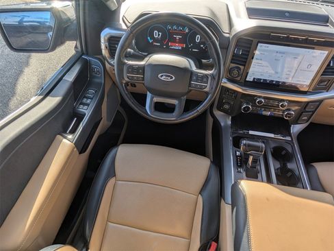 Used 2022 Ford F150 Lariat image 17