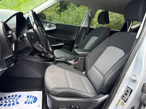 Used 2020 Kia Soul EX FWD image 12