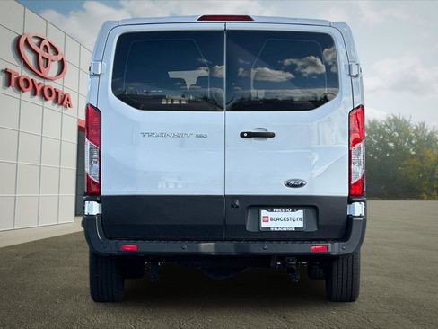 Used 2019 Ford Transit 150 XL image 4