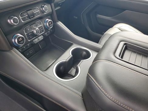 Used 2022 GMC Yukon XL AT4 w/ Max Trailering Package AWD/4WD image 20