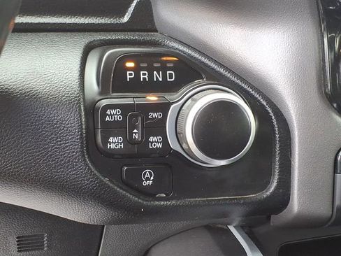 Used 2022 RAM 1500 Big Horn AWD/4WD image 17