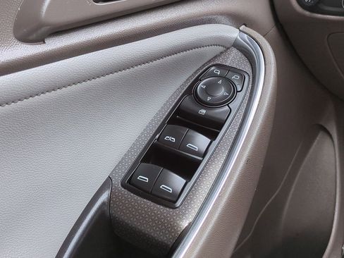 Used 2016 Chevrolet Malibu LT w/ Leather Package FWD image 22