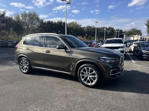 Used 2023 BMW X5 xDrive40i image 2