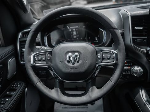 New 2026 RAM 1500 Laramie AWD/4WD image 34