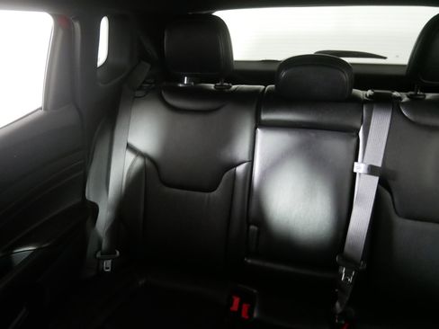 Used 2022 Jeep Compass Limited image 12