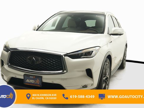Used 2019 INFINITI QX50 Essential w/ Sensory Package FWD image 1