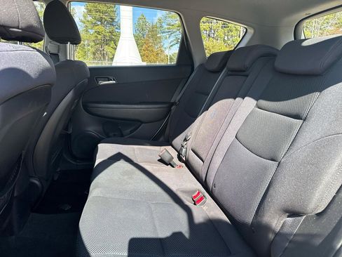 Used 2010 Hyundai Elantra SE w/ Popular Equipment Pkg 2 image 17