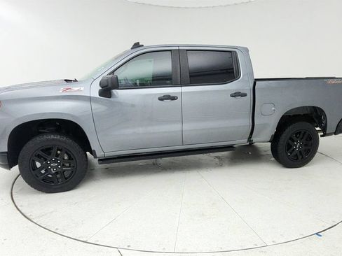Certified 2021 Chevrolet Silverado 1500 Custom Trail Boss AWD/4WD image 4